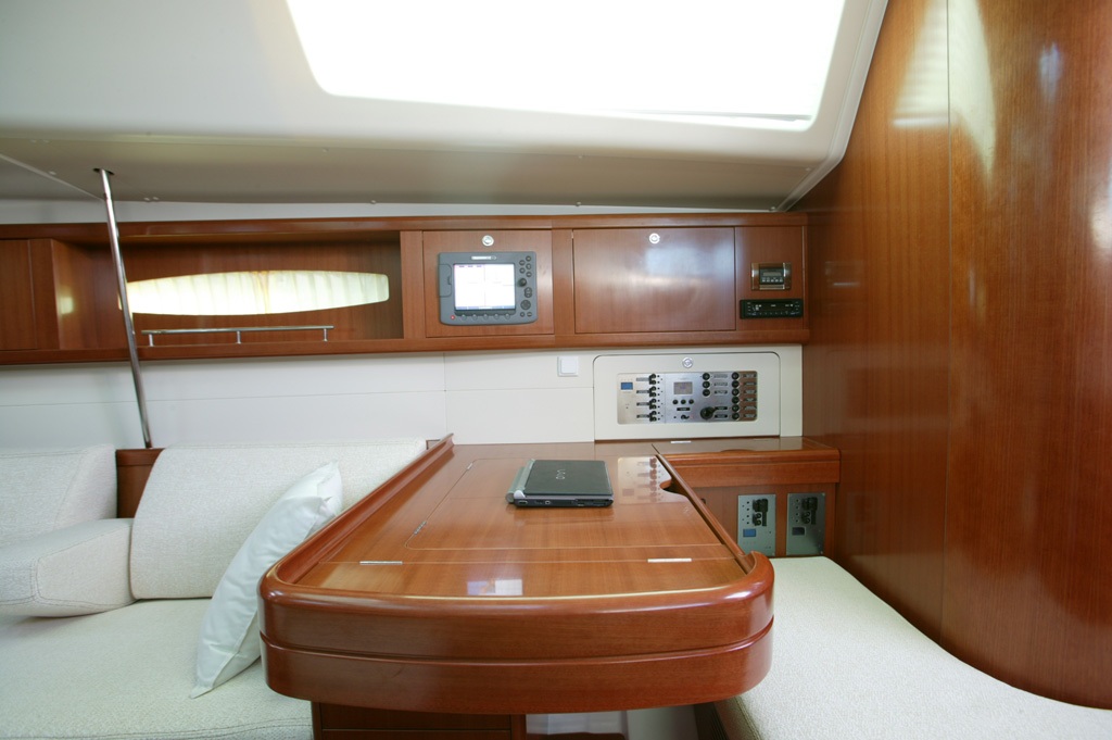 Segel Yachtcharter zu chartern bei Sunja Yachting Oceanis 46 73